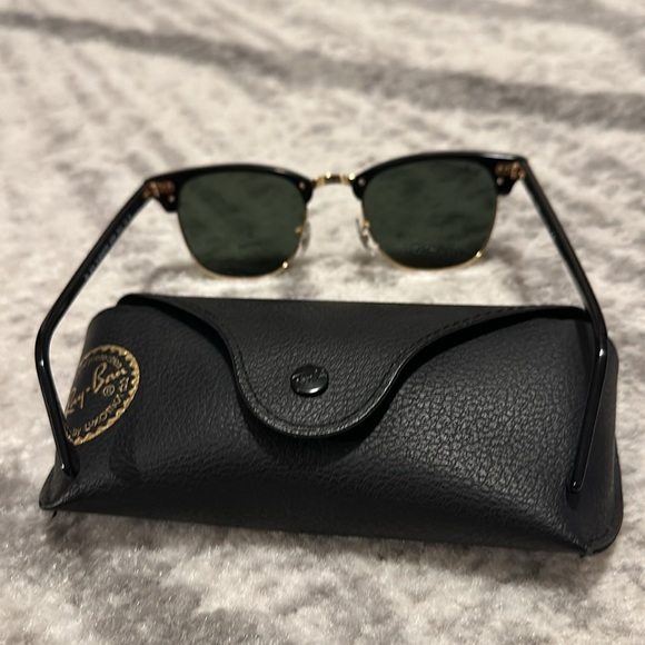 Ray-Ban Clubmaster (RB3016) 49mm - Picture 4 of 6